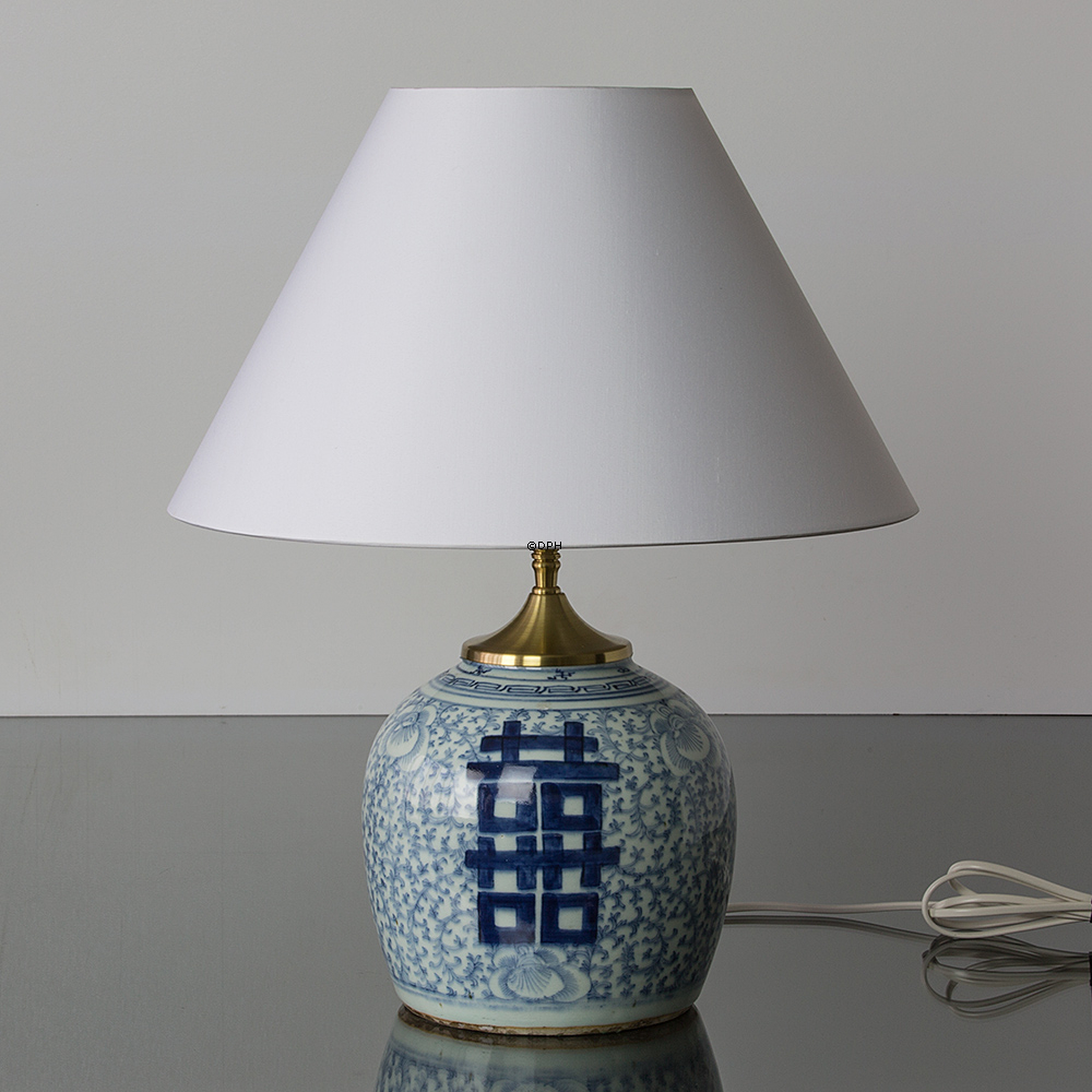 Rund lampeskærm høj model 23 cm i højden, hvid chintz stof