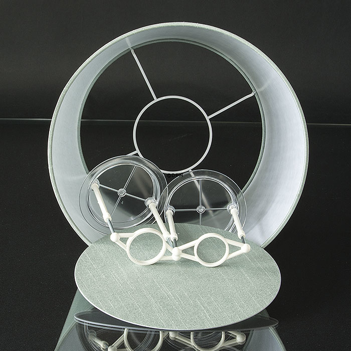 Rund cylinderformet lampeskærm 23 cm i højden, lys grøn silke