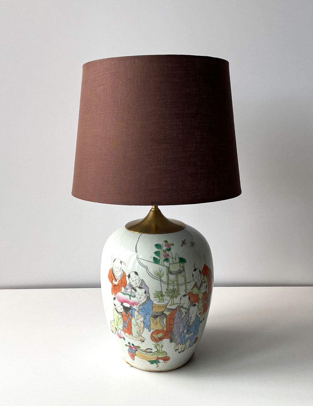 Rund cylinderformet lampeskærm 24 cm i højden, brun hørstof