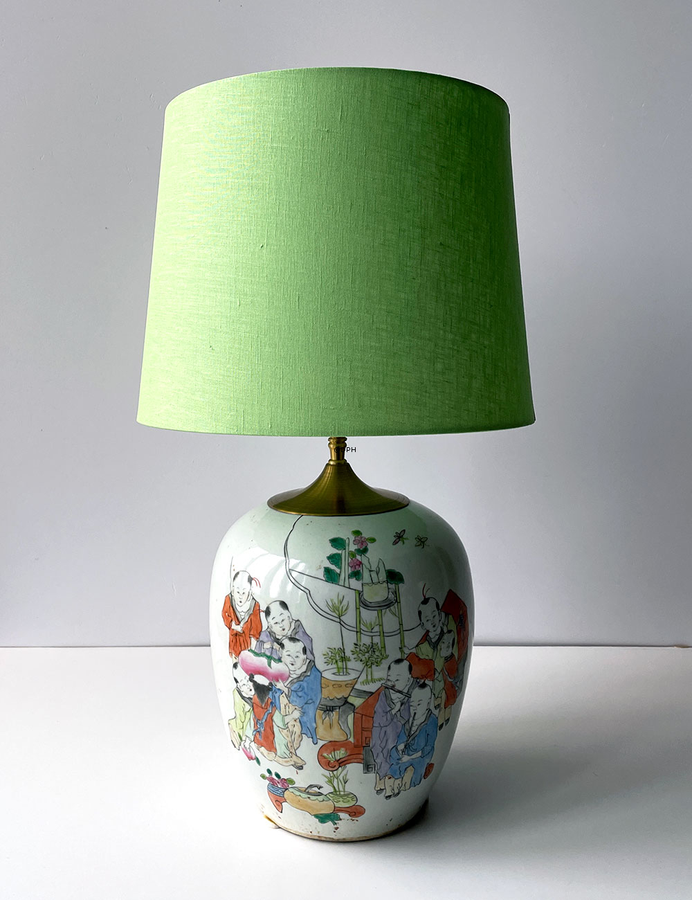 Rund cylinderformet lampeskærm 24 cm i højden, forårsgrøn hørstof