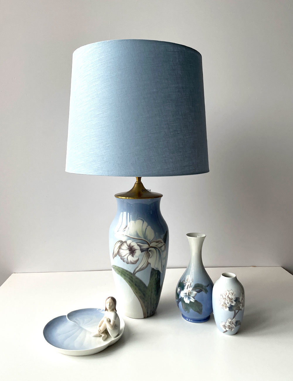 Rund cylinderformet lampeskærm 27 cm i højden, blå hørstof