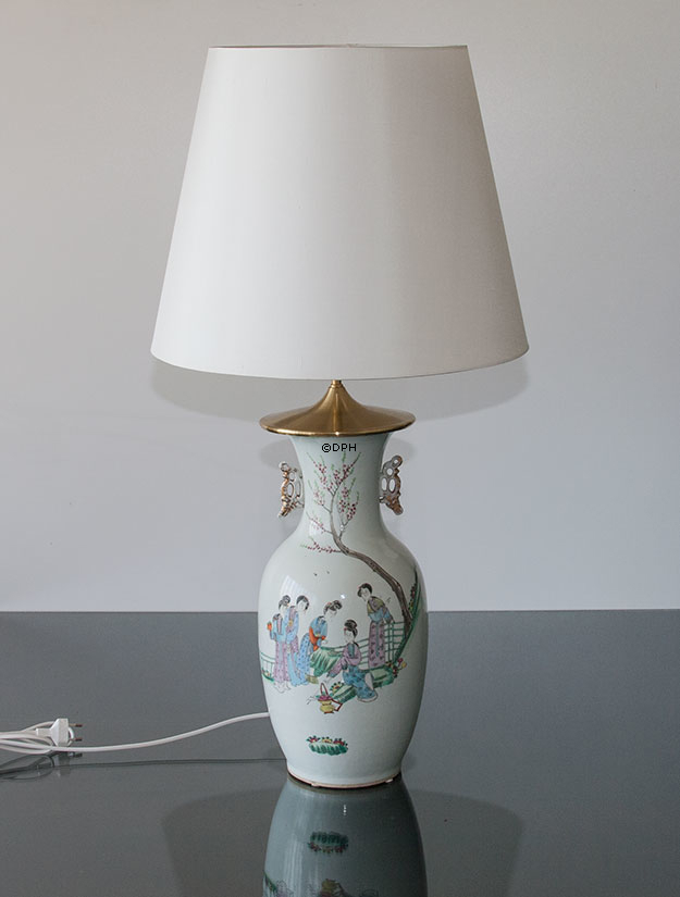 Rund cylinderformet lampeskærm 35 cm i højden, hvid chintz stof