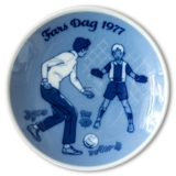 1977 Porsgrund Plate "Father's Day"