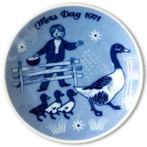 1971 Porsgrund mother's day plate