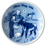 1976 Porsgrund Mother's Day plate