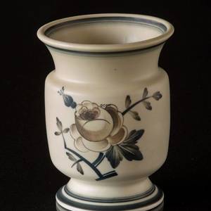Vase med blomst, Royal Copehagen nr. 1-32 | Nr. R1-32-F | DPH Trading