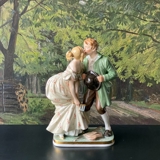 Die Prinzessin und der Schweinehirt küssen, Royal Copenhagen Figur Nr. 1114