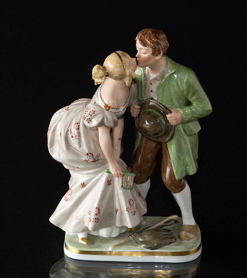 Prinsessen og Svinedrengen, overglasur, Royal Copenhagen figur nr. 1114