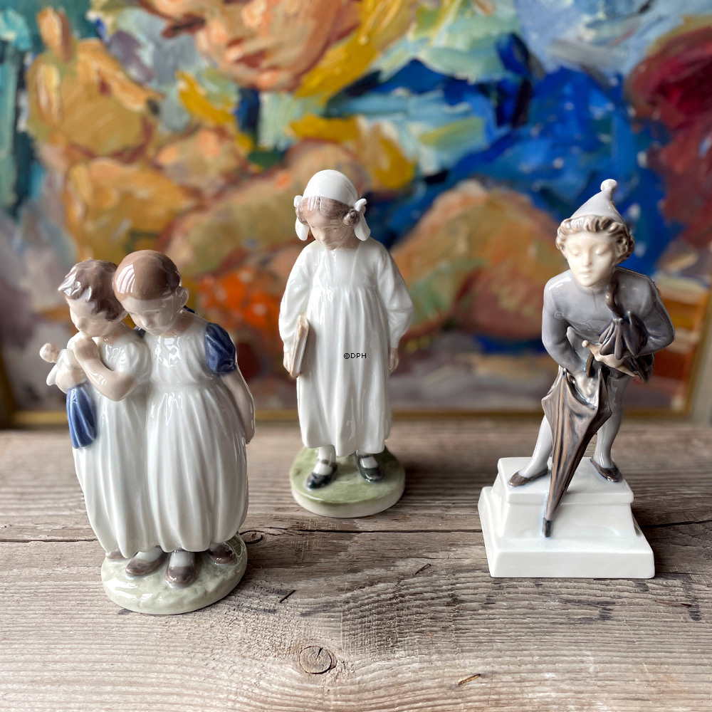 Ole Lukøje, Dreng med paraply, Royal Copenhagen figur nr. 1129