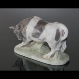 Bull reading for attack run, Royal Copenhagen figurine no. 1195