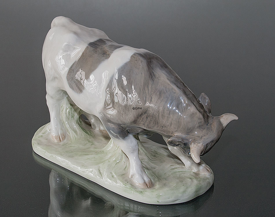 Tyr, Royal Copenhagen figur nr. 1195