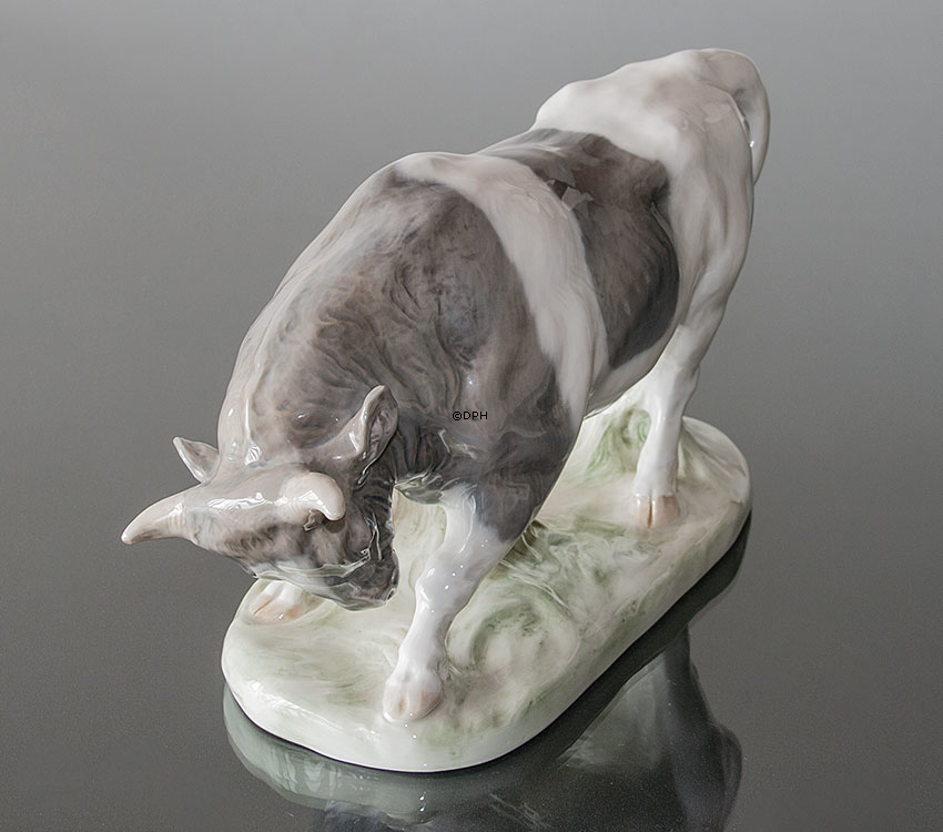 Tyr, Royal Copenhagen figur nr. 1195