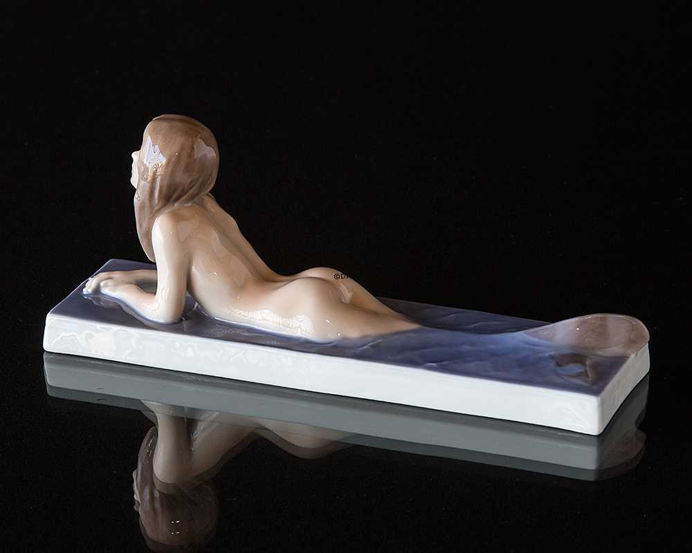 Havfrue i vand, Royal Copenhagen figur nr. 1212