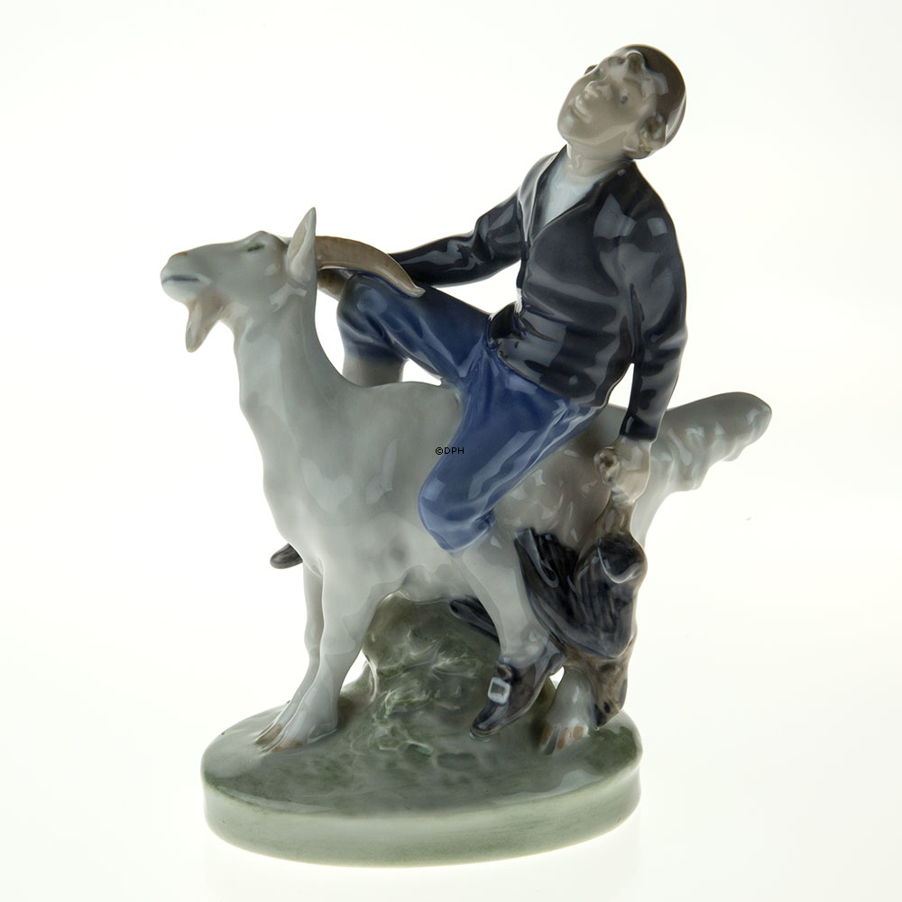 Klods-Hans, Dreng på Ged, Royal Copenhagen figur nr. 1228