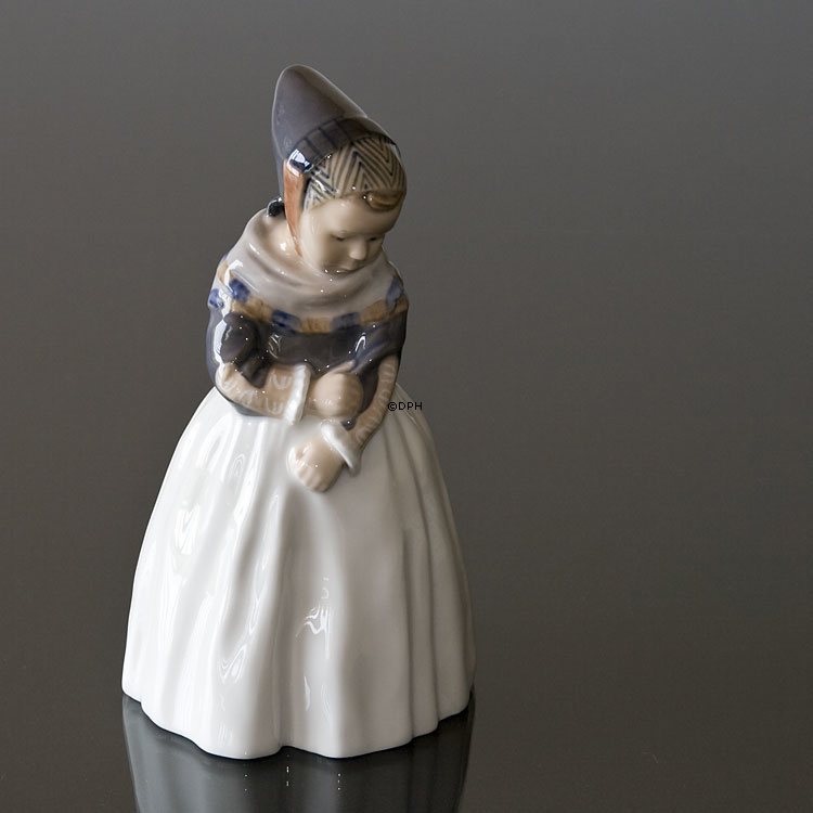 Amagerpige, Royal Copenhagen figur nr. 093 eller 1251