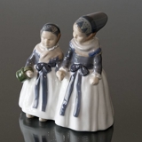 To Amagerpiger, Royal Copenhagen figur nr. 098 eller 1316