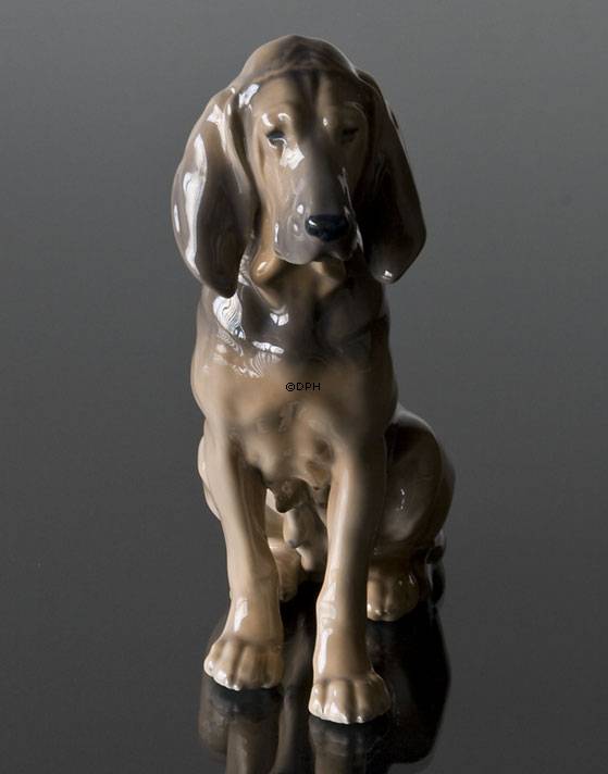 Blodhund, Royal Copenhagen hunde figur nr. 1322