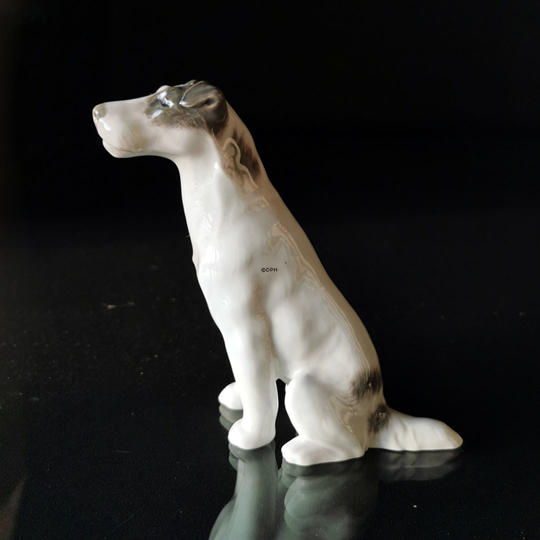 Terrier, Royal Copenhagen hunde figur nr. 1452-1558 (sjælden)