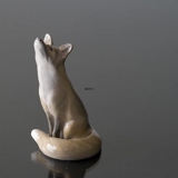 Fox looking up in awe, 14,5cm, Royal Copenhagen figurine No. 1475