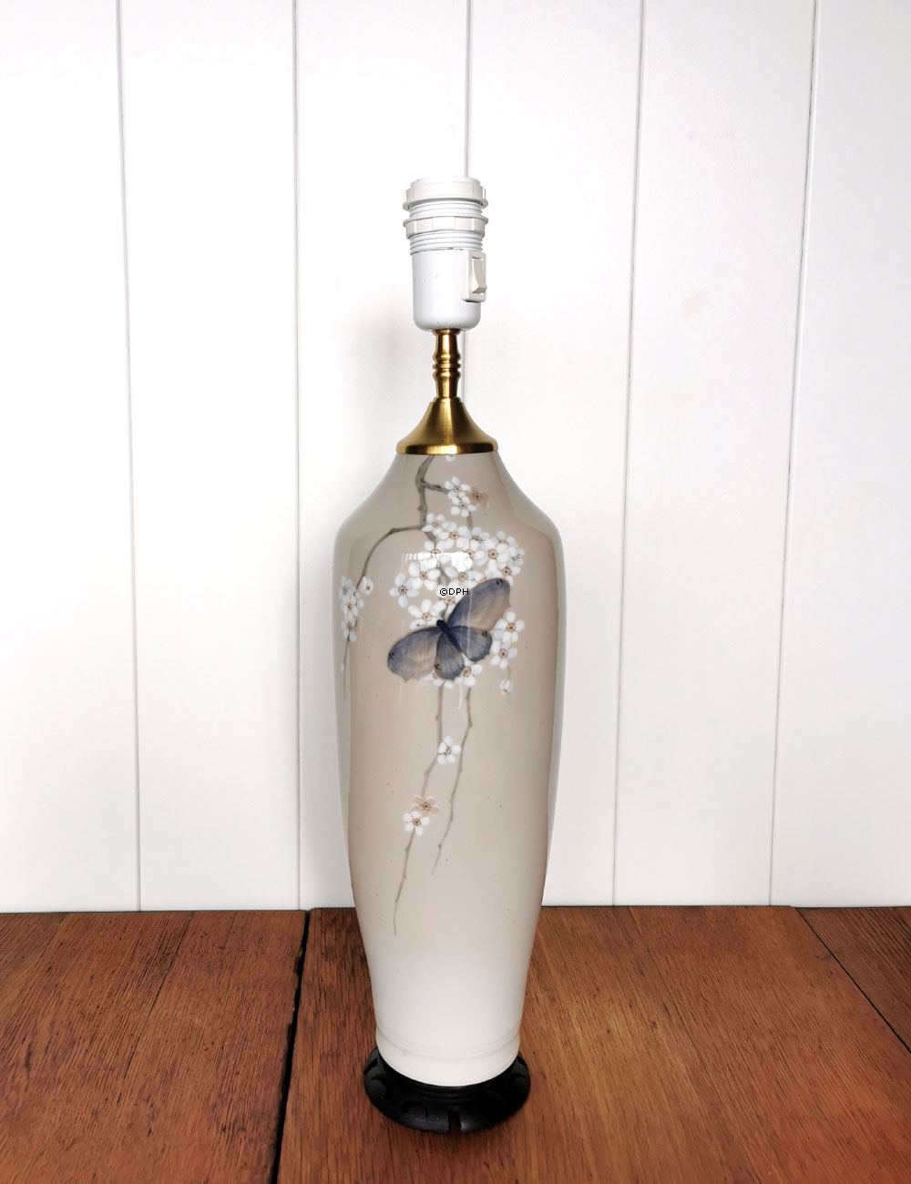 Royal Copenhagen Art Nouveau bordlampe med sommerfugle, nr. 1522-355, Unica