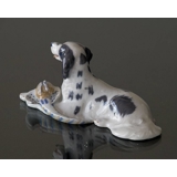 Setter having apported a pheasant, Royal Copenhagen dog figurine No. 1533