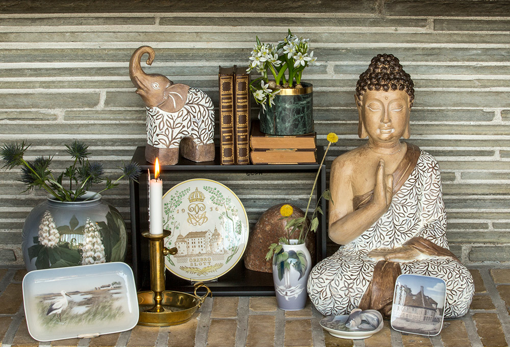 Vase med blomst, Royal Copenhagen nr. 1733-35-A