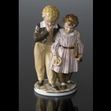 Der Flug nach Amerika, Junge & Mädchen, Royal Copenhagen Figur Nr. 1761 - überglasur