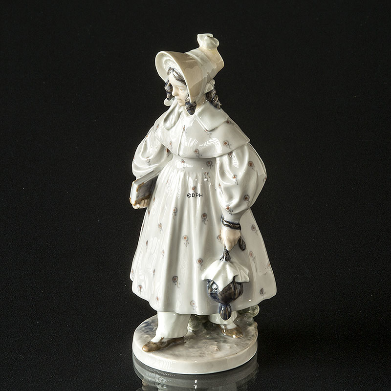 Dame med bog og taske(1894-1922), Royal Copenhagen figur nr. 1770