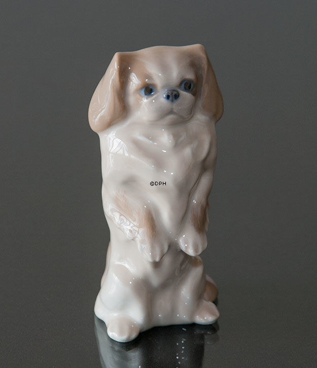 Pekingeser, Royal Copenhagen figur af hund nr. 1776