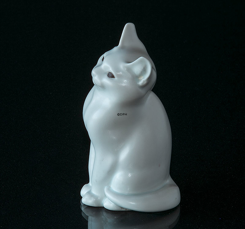 Kat stentøj hvid med brune øjne, Royal Copenhagen figur nr. 1803