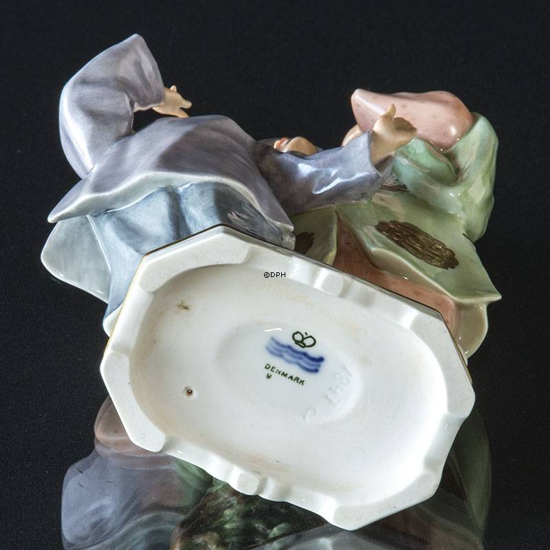 Kejseren med nattergalen, Royal Copenhagen figur nr. 1847 - Overglasur