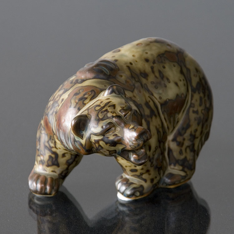 Stående stentøjsbjørn Royal Copenhagen nr. 20179