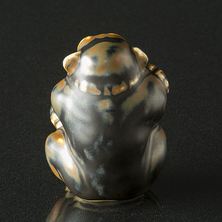 Abe, siddende, 8,5cm, Royal Copenhagen stentøjsfigur nr. 20188