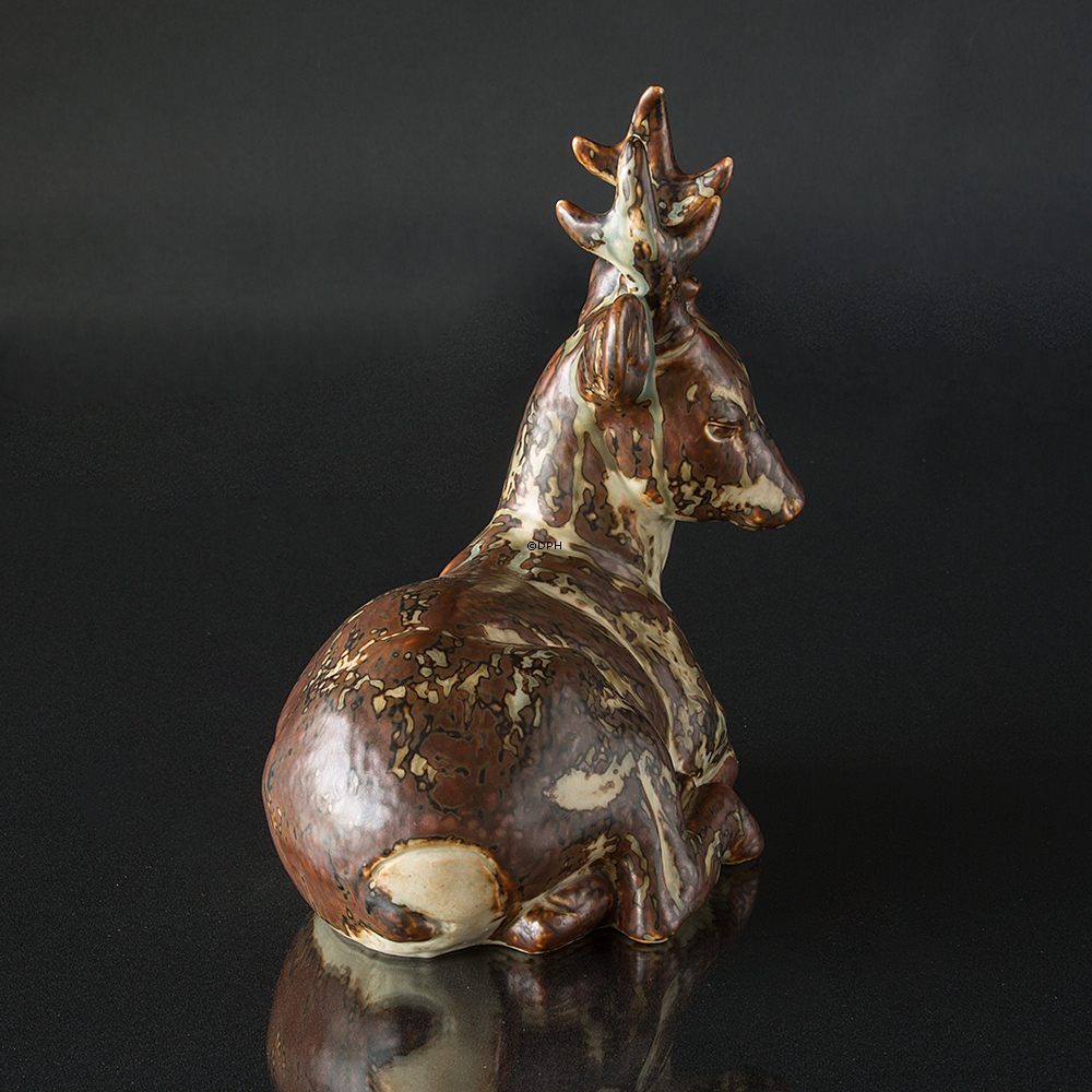 Kronhjort, stentøjsfigur, Royal Copenhagen