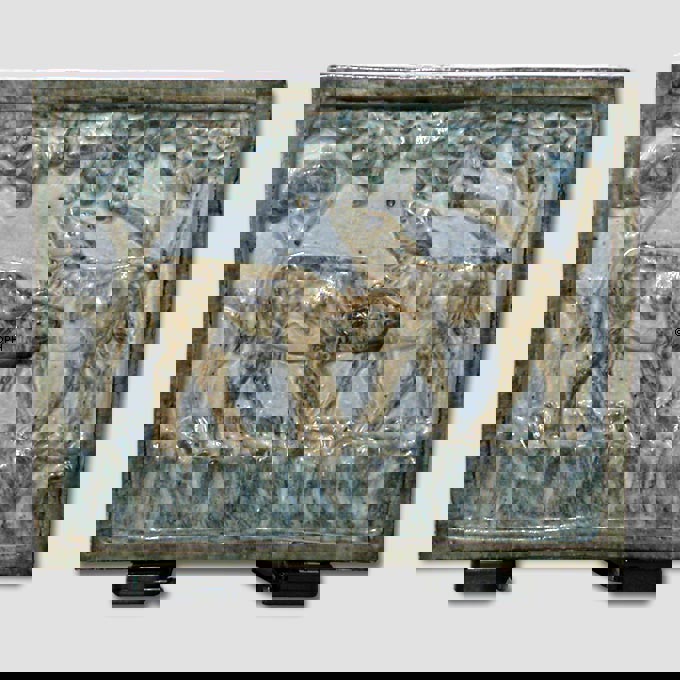 Relief med to kalve, Royal Copenhagen stentøj nr. 21078