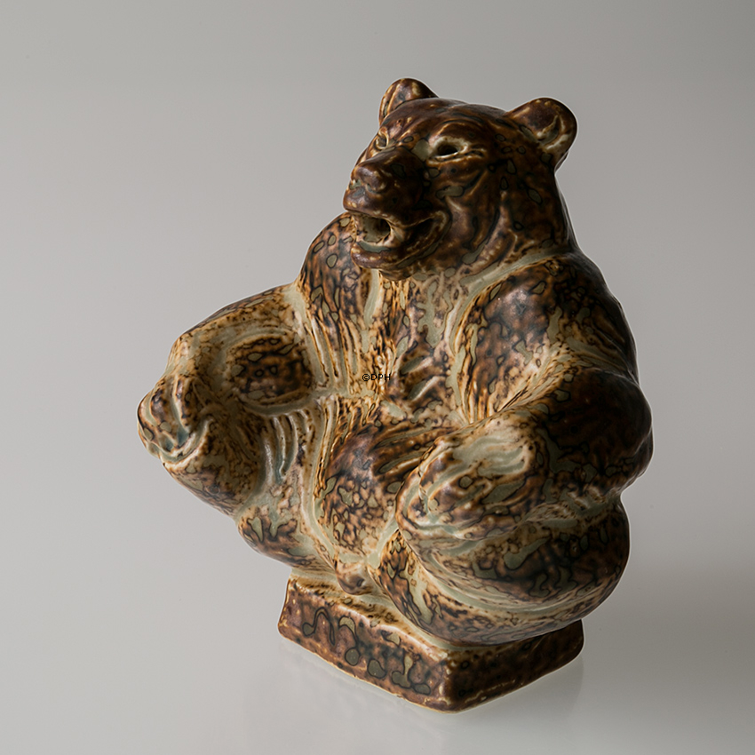 Bjørn, Royal Copenhagen stentøjsfigur nr. 21458