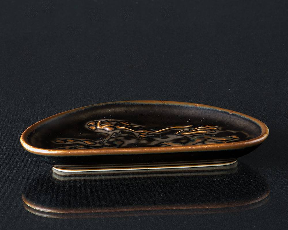 Stentøjsskål med hest, Royal Copenhagen nr. 21665