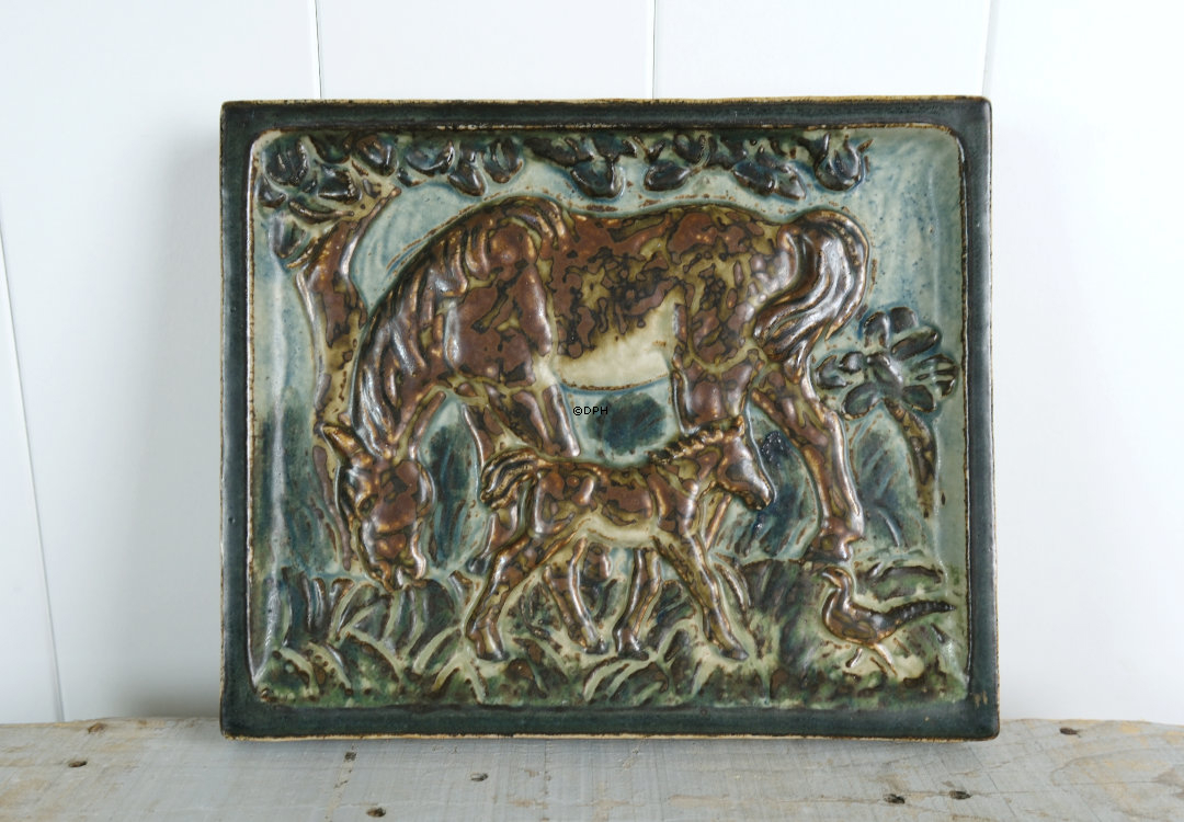 Relief med hest, Royal Copenhagen stentøj