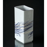 Weiße Vase mit Binsen, Royal Copenhagen Nr. 22785
