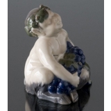 Faun med druer, Royal Copenhagen figur nr. 2361