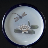 Bowl with Waterlily, Royal Copenhagen no. 2367-2356