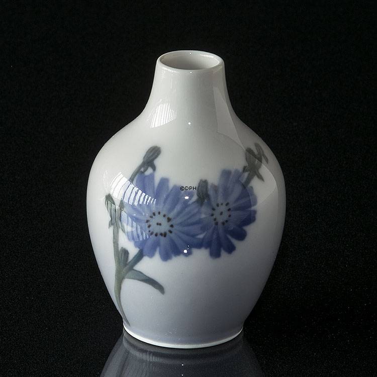 Vase med blå blomster, Royal Copenhagen nr. 248-1227