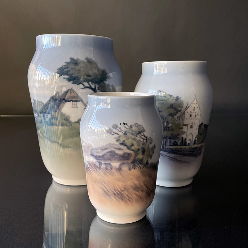 Vase med landskab, Royal Copenhagen nr. 2600-1217