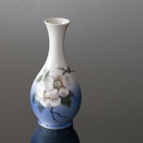 Vase med blomst, Royal Copenhagen nr. 2630-51