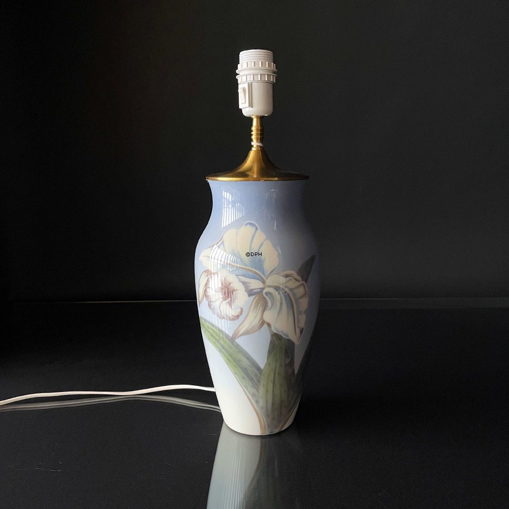 Bordlampe med blomst, Royal Copenhagen nr. 2640-137
