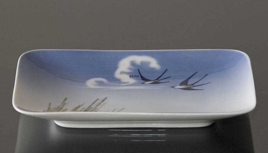 Skål med svaler, Royal Copenhagen nr. 2671-861