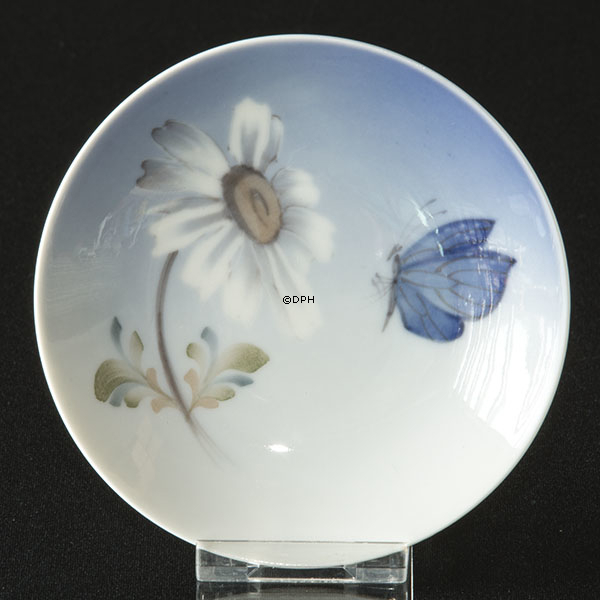 Skål med blomst, Royal Copenhagen nr. 2688-2800