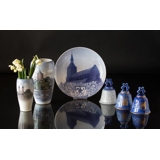 Vase med gåsetårnet, Royal Copenhagen nr. 2757-1049