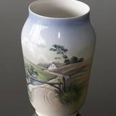 Vase med landskab, Royal Copenhagen nr. 2776-1217
