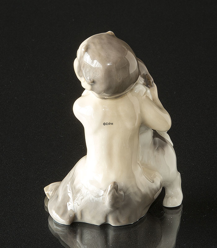 Faun med hundehvalp, Royal Copenhagen figur nr. 2823 (Meget sjælden!)